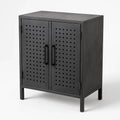 Armoire en métal noir avec portes perforées