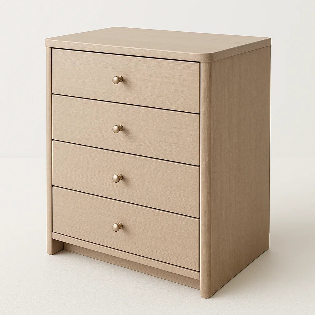 Commode en bois clair avec 4 tiroirs